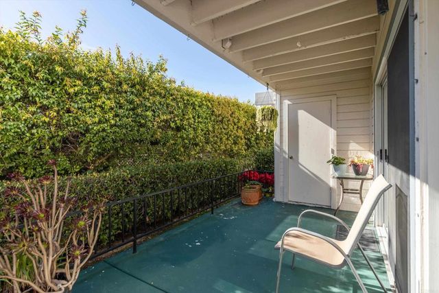 1664 Circa Del Lago E105, San Marcos, CA 92078