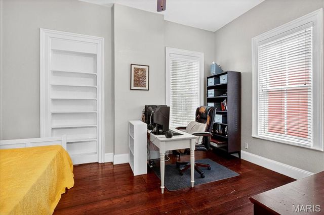 402 Abend Street, Belleville, IL 62220