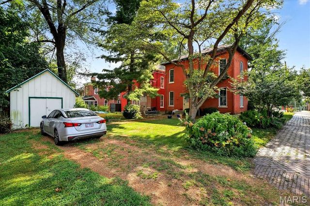 402 Abend Street, Belleville, IL 62220