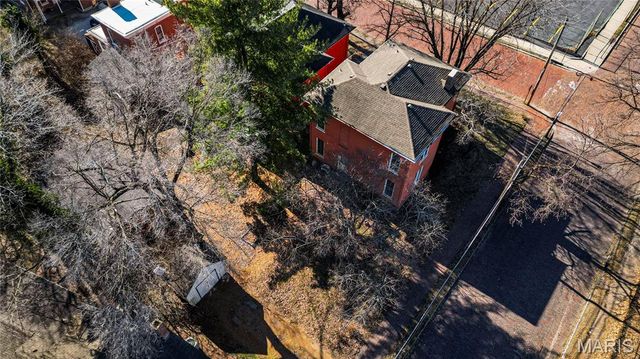 402 Abend Street, Belleville, IL 62220