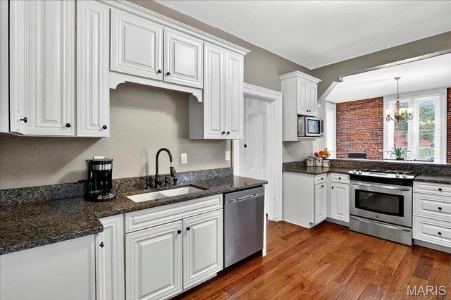 402 Abend Street, Belleville, IL 62220