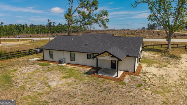 479 Lumber City Hwy, Hazlehurst, GA 31539