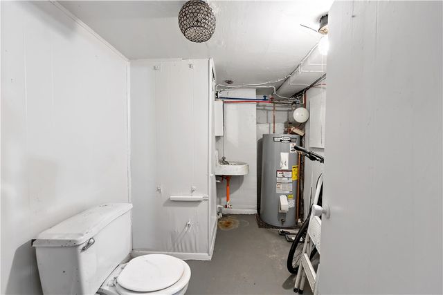 4315 Lydia St, Greenfield, PA 15207