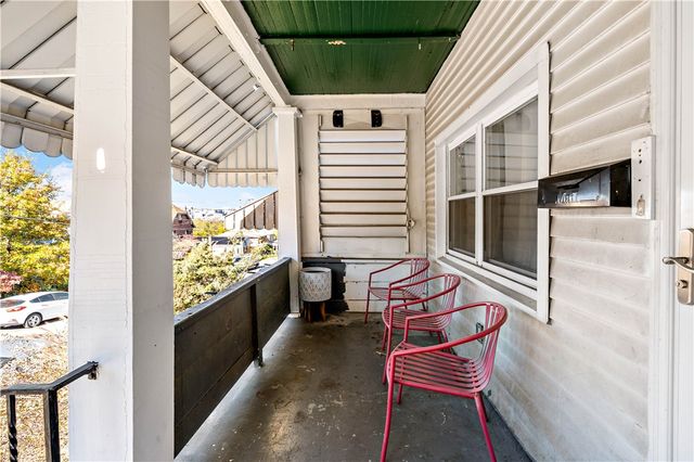 4315 Lydia St, Greenfield, PA 15207