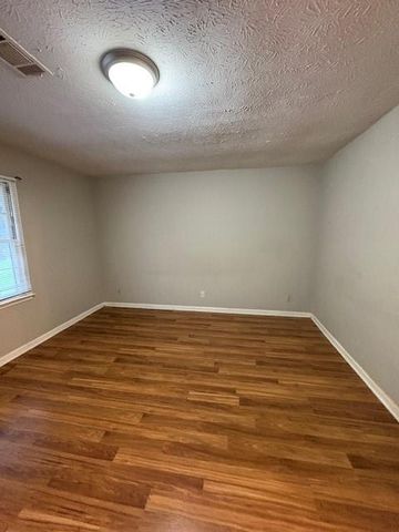 2345 Murell Road, Snellville, GA 30078