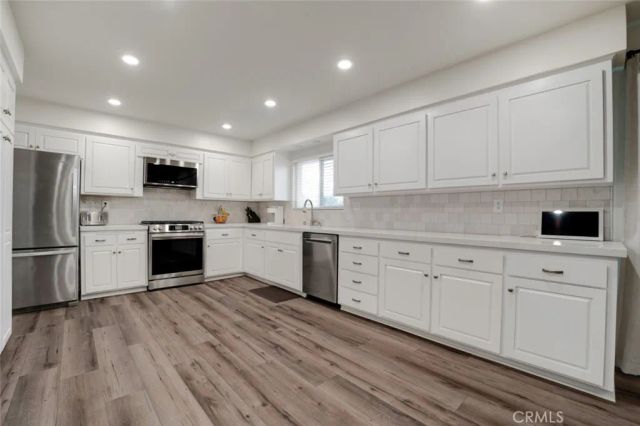 11519 Orcas Avenue, Sylmar, CA 91342