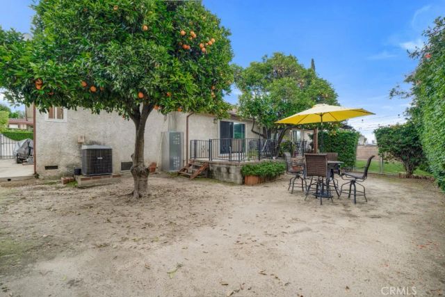 11519 Orcas Avenue, Sylmar, CA 91342