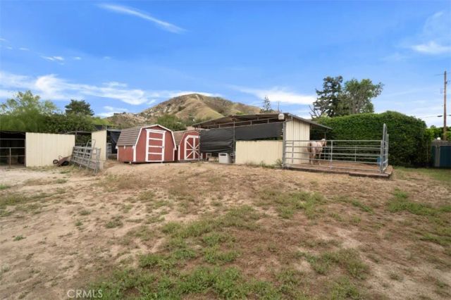 11519 Orcas Avenue, Sylmar, CA 91342