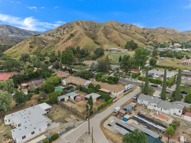 11519 Orcas Avenue, Sylmar, CA 91342