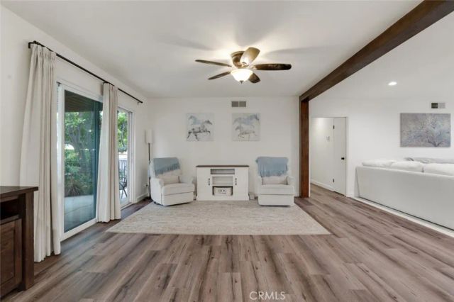 11519 Orcas Avenue, Sylmar, CA 91342