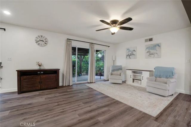 11519 Orcas Avenue, Sylmar, CA 91342