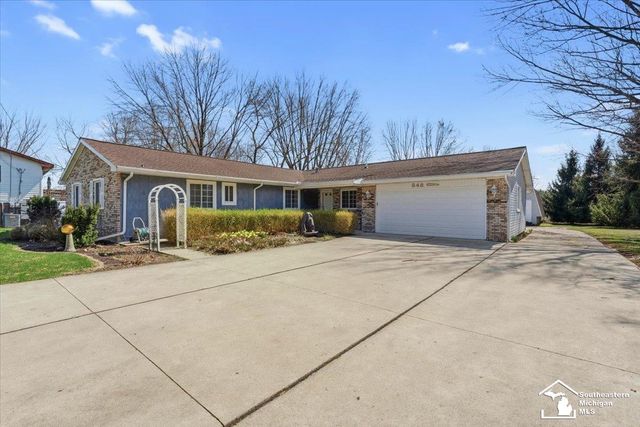 348 Bellers Court, Ypsilanti, MI 48198