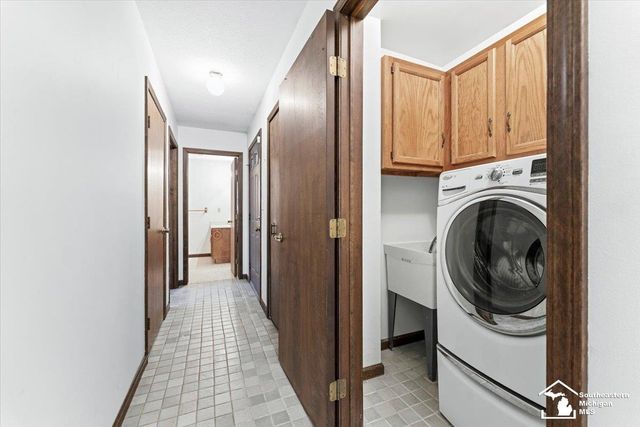 348 Bellers Court, Ypsilanti, MI 48198