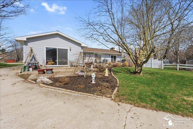 348 Bellers Court, Ypsilanti, MI 48198