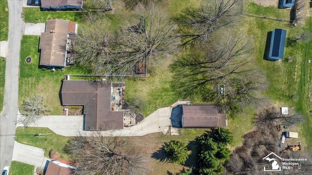 348 Bellers Court, Ypsilanti, MI 48198