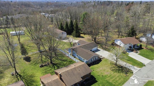 348 Bellers Court, Ypsilanti, MI 48198
