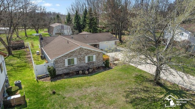348 Bellers Court, Ypsilanti, MI 48198