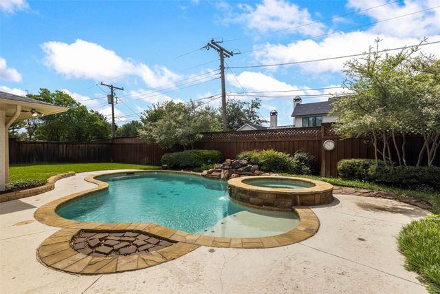 4606 Heatherbrook Drive, Dallas, TX 75244