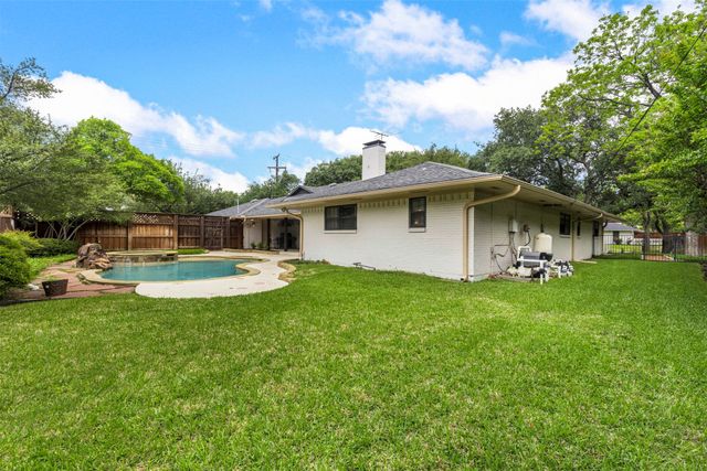 4606 Heatherbrook Drive, Dallas, TX 75244