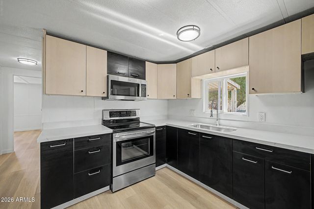 2592 W OHIO Street, Apache Junction, AZ 85120