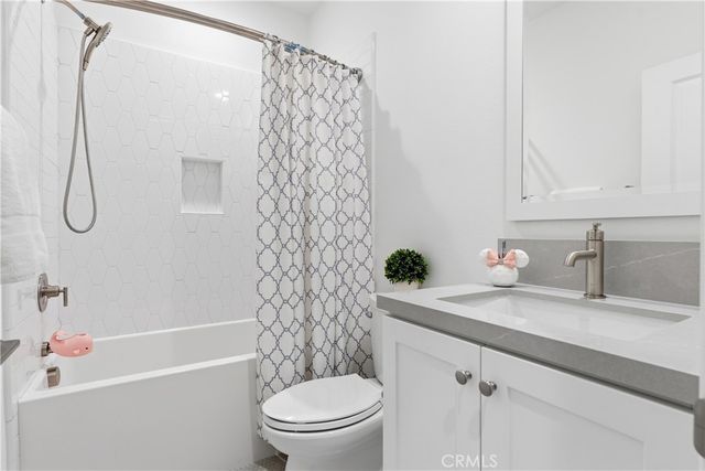 155 Medano Street, Rancho Mission Viejo, CA 92694