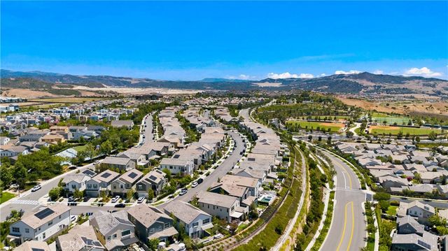 155 Medano Street, Rancho Mission Viejo, CA 92694