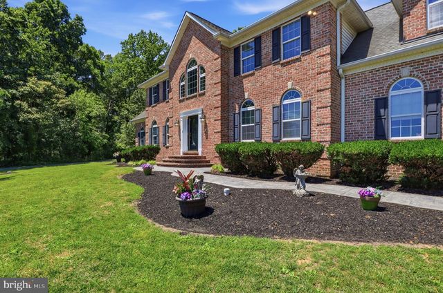 6340 HUNTERS RIDGE LN, Stewartstown, PA 17363