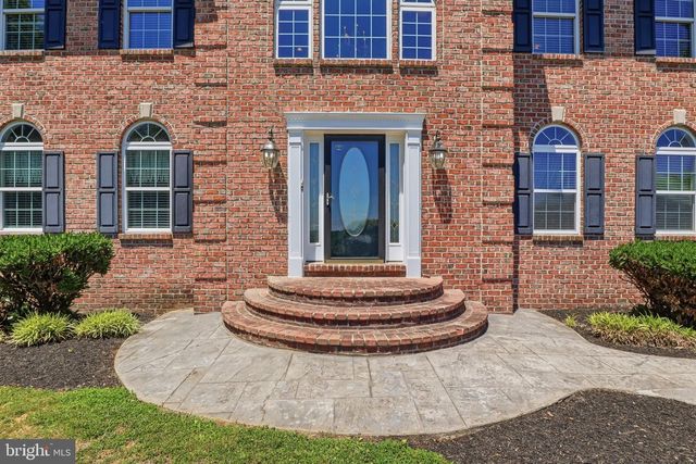 6340 HUNTERS RIDGE LN, Stewartstown, PA 17363