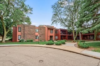 8019 Xerxes Avenue S 204, Bloomington, MN 55431