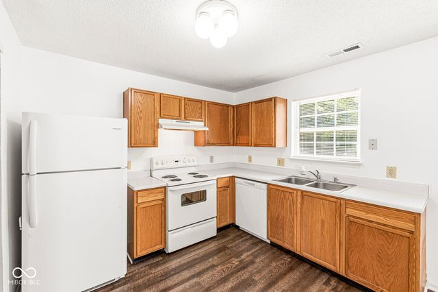 6647 Everbloom Lane, Indianapolis, IN 46217