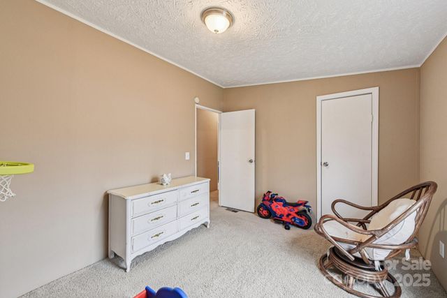 5610 Wildwood Court, Bessemer City, NC 28016