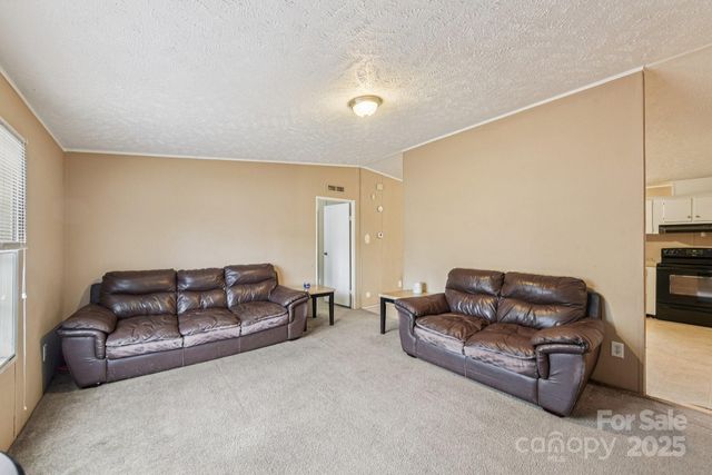 5610 Wildwood Court, Bessemer City, NC 28016