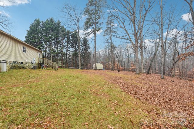 5610 Wildwood Court, Bessemer City, NC 28016