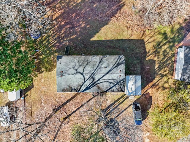 5610 Wildwood Court, Bessemer City, NC 28016