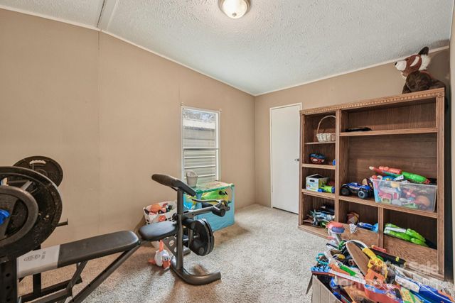 5610 Wildwood Court, Bessemer City, NC 28016