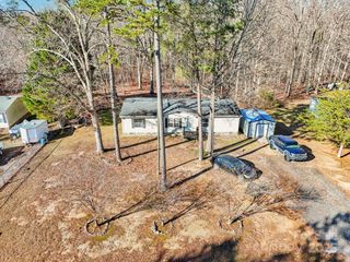 5610 Wildwood Court, Bessemer City, NC 28016