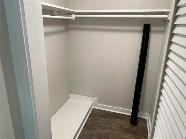 1517 E ELLICOTT STREET, Tampa, FL 33610