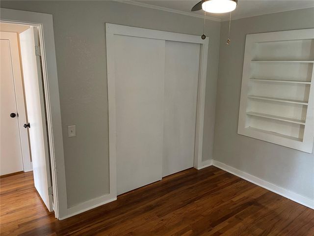 1517 E ELLICOTT STREET, Tampa, FL 33610