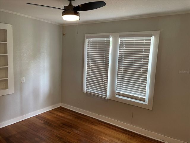 1517 E ELLICOTT STREET, Tampa, FL 33610