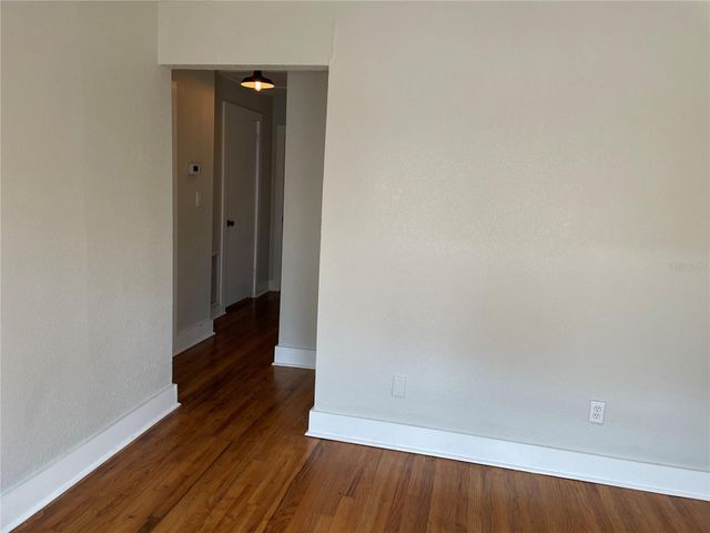 1517 E ELLICOTT STREET, Tampa, FL 33610