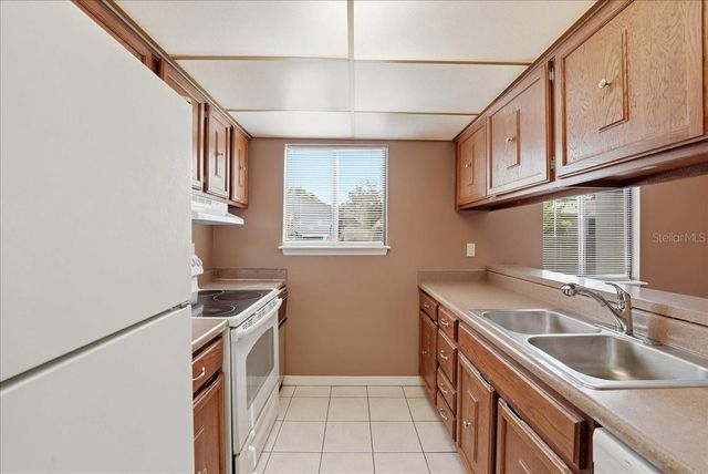 1428 OAK PLACE C, Apopka, FL 32712