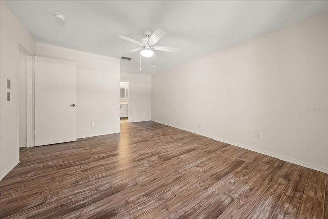 2069 LAKEVIEW DRIVE, Clearwater, FL 33763