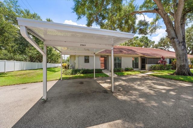 2069 LAKEVIEW DRIVE, Clearwater, FL 33763
