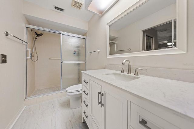 2069 LAKEVIEW DRIVE, Clearwater, FL 33763