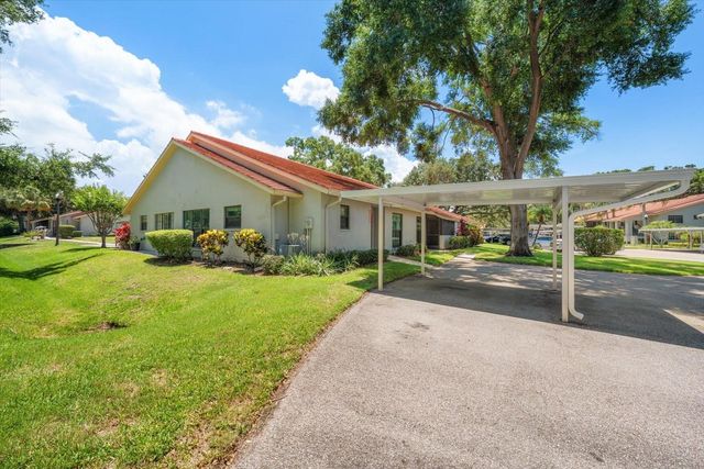 2069 LAKEVIEW DRIVE, Clearwater, FL 33763