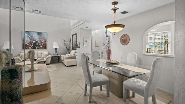 11431 Lakeview Drive 5-C, Coral Springs, FL 33071