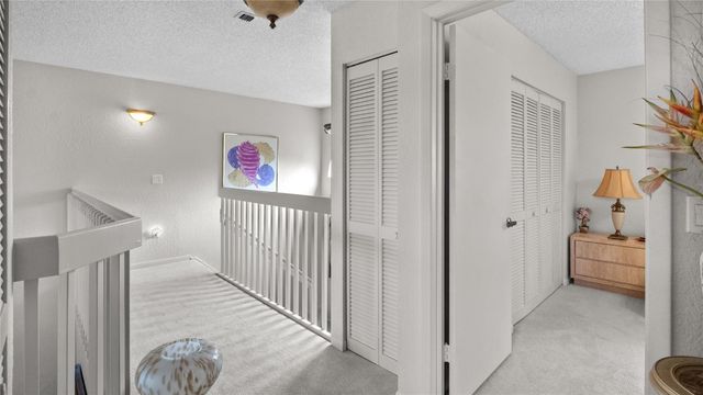 11431 Lakeview Drive 5-C, Coral Springs, FL 33071