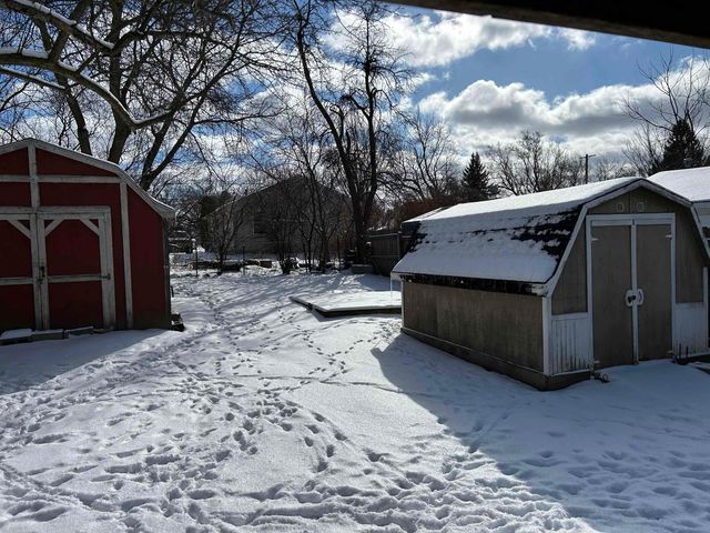 1082 Dowagiac Avenue, Mount Morris, MI 48458