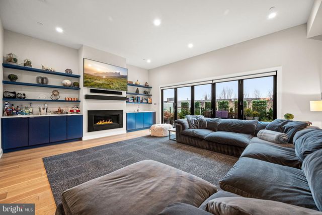 4588 SILVERWOOD ST, Philadelphia, PA 19127