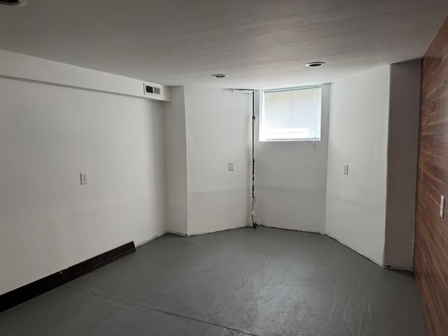 3908 N Bernard Street, Chicago, IL 60618